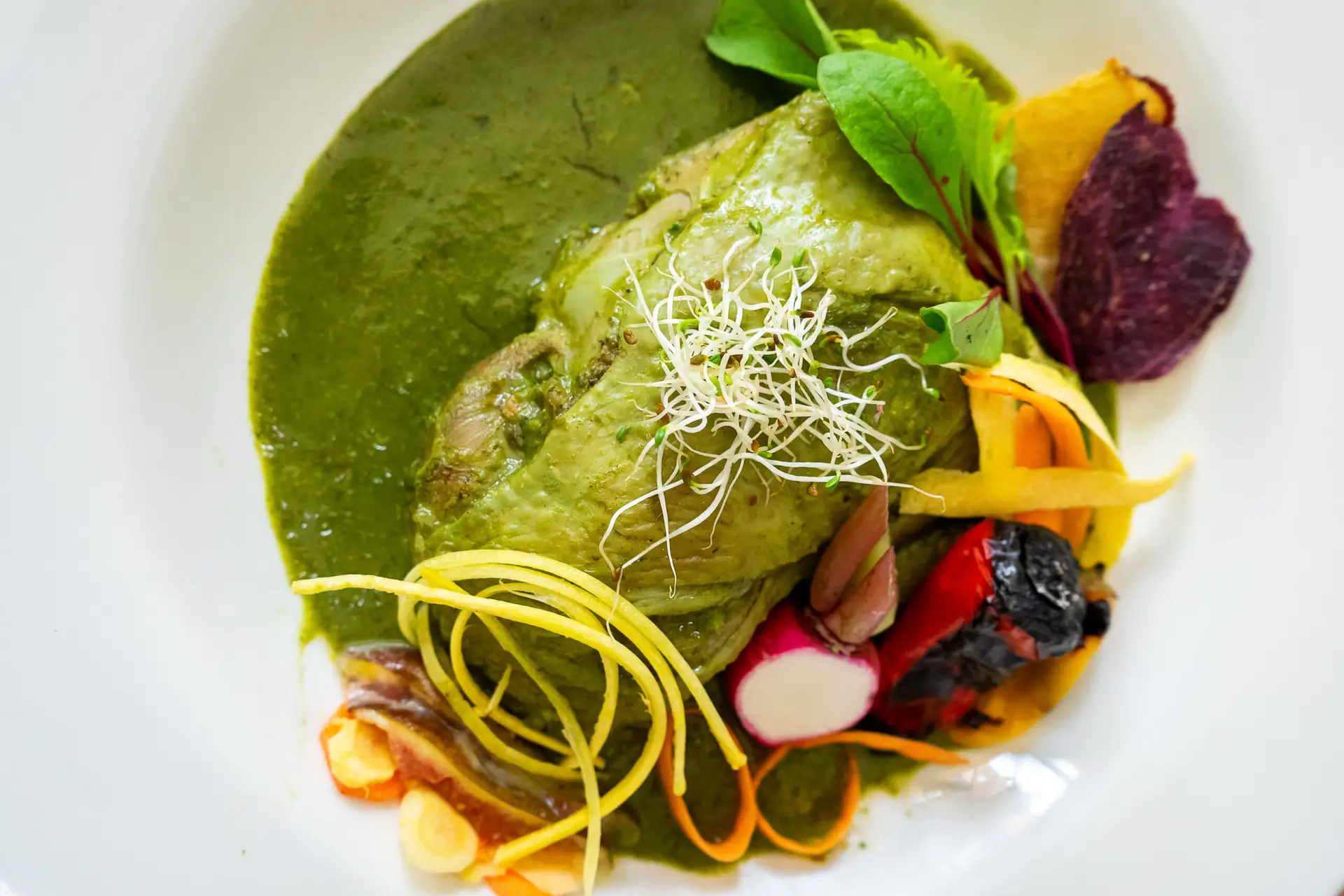Sobrecoxa ao Curry Verde - Imagem 2