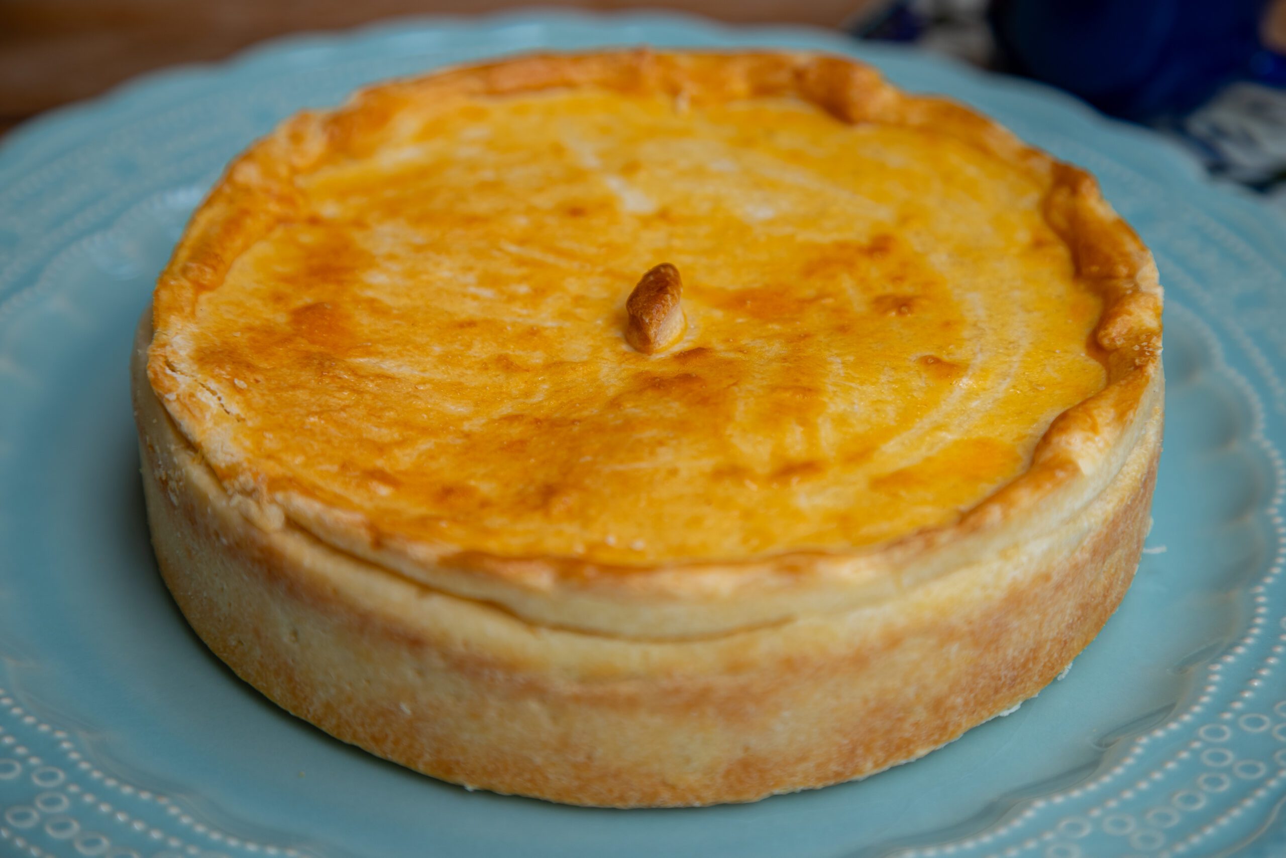 Torta de Frango Defumado e Milho