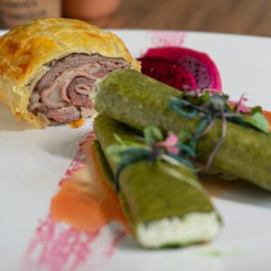 Filet a Cordon Bleu com Canelone Verde Meia Cura e Castanhas