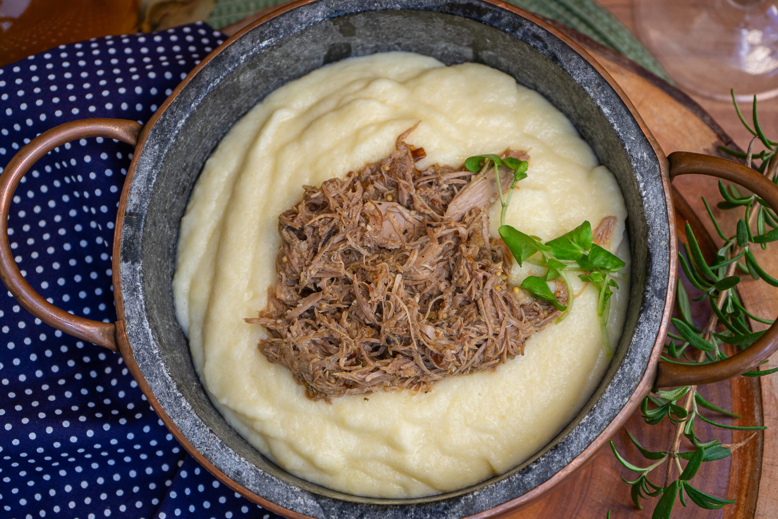 PARMENTIER DE CONFIT DE PATO - Imagem 2
